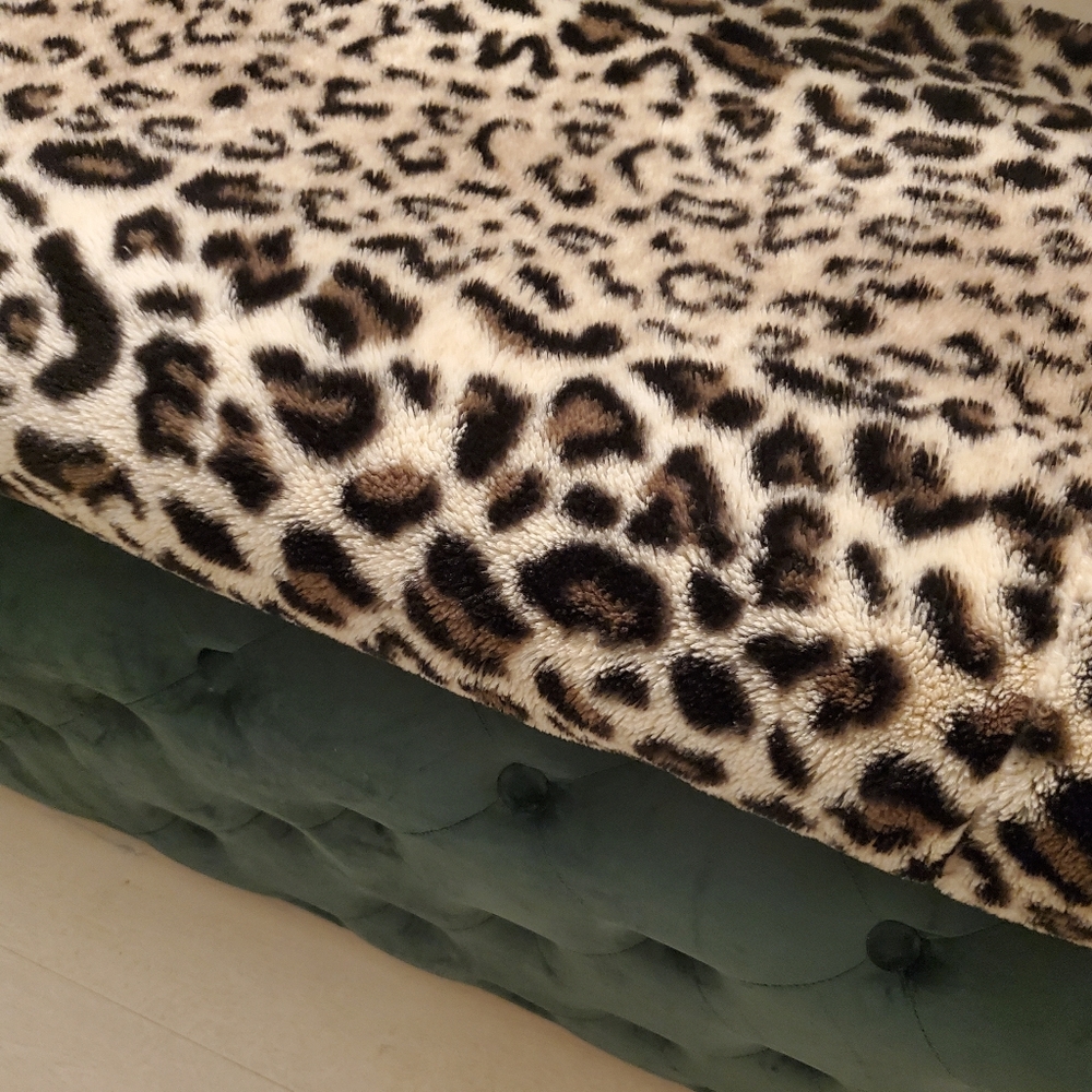 Super Plush Leopard Print Faux Fur Blanket / Sherpa Fleece Backing GUC 50"x60"